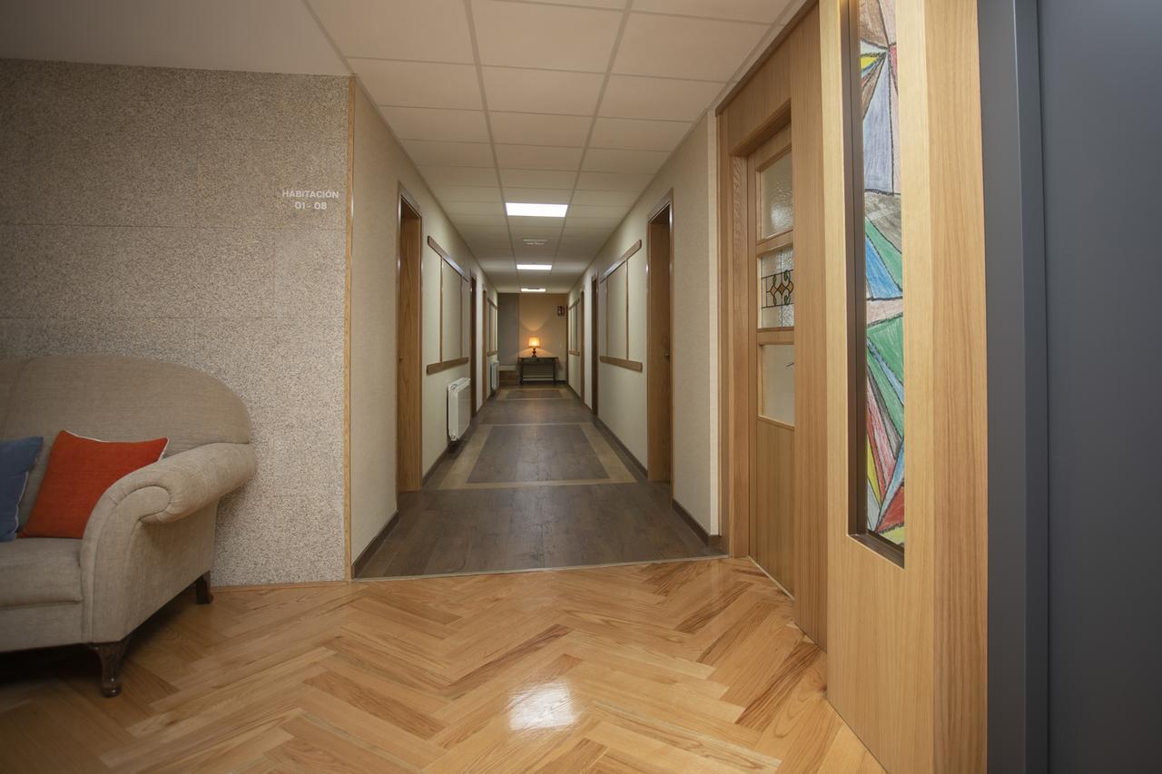 Hotel Novoa Саррія Екстер'єр фото