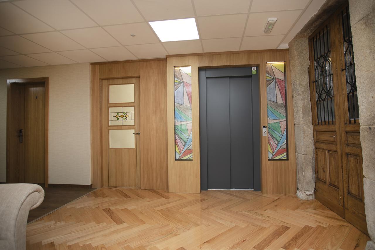 Hotel Novoa Саррія Екстер'єр фото